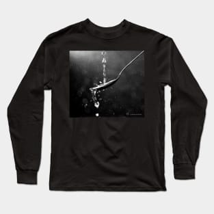 Drops of water fall on a spoon Long Sleeve T-Shirt